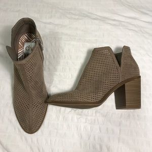 Dolce Vita Tan Booties